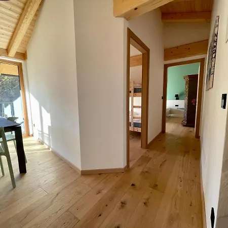 La Casina Di Vigo Apartment *